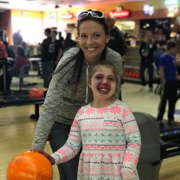 Meet your Posher, Laura - Picture 1 of 1